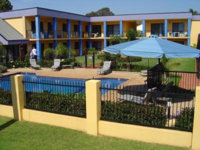 Nautilus Apartments ميريمبولا المظهر الخارجي الصورة