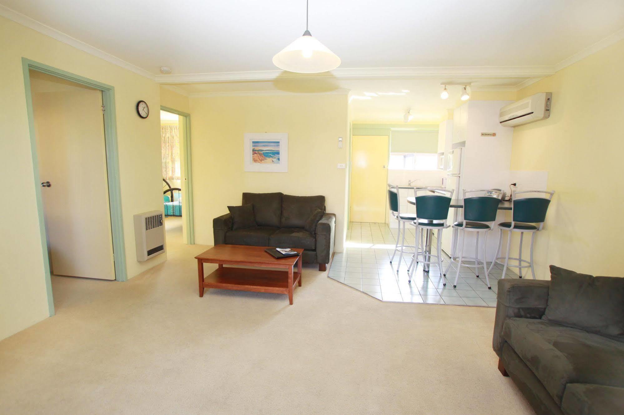 Nautilus Apartments ميريمبولا المظهر الخارجي الصورة